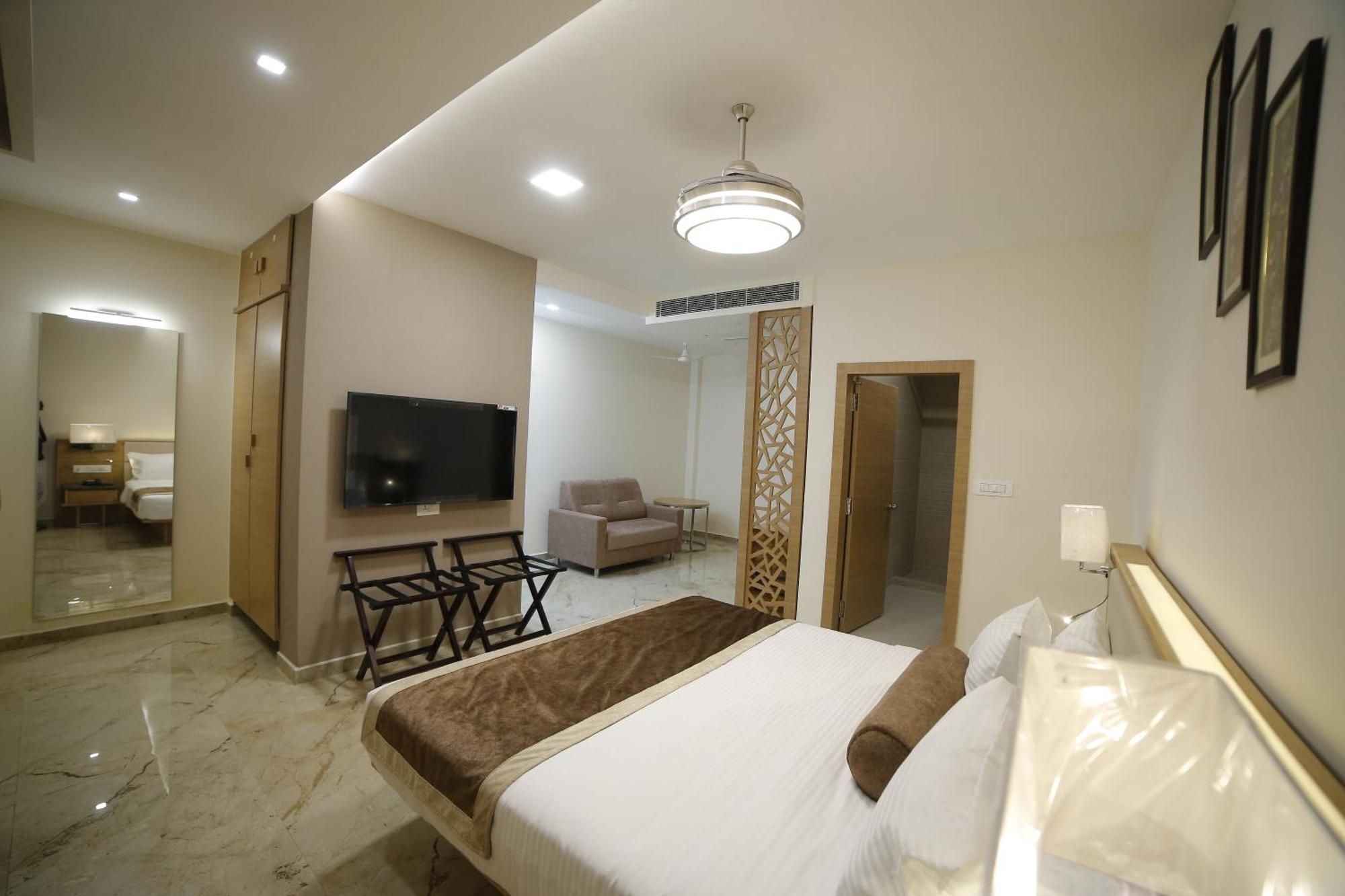 Hotel Annapurna De Royal Guntur Luaran gambar