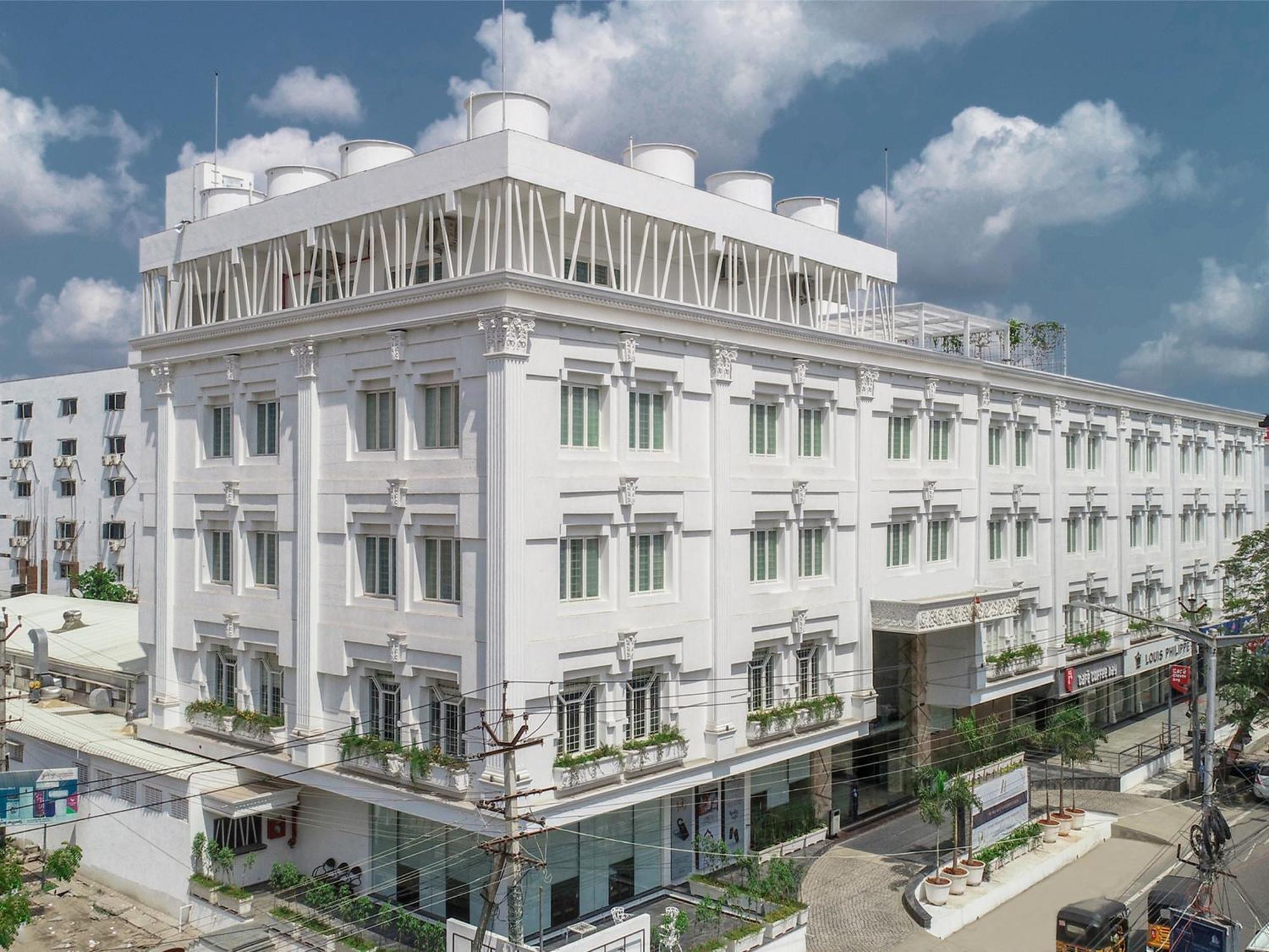 Hotel Annapurna De Royal Guntur Luaran gambar